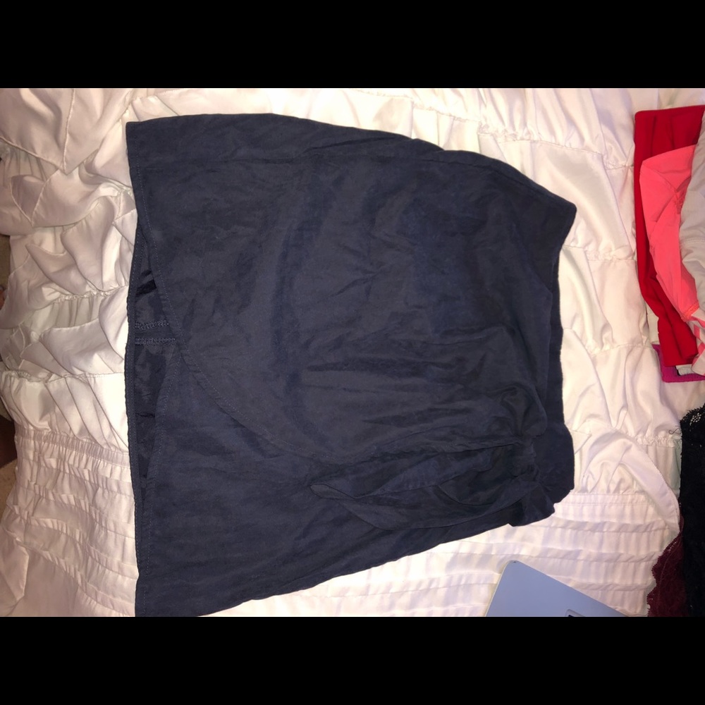 Charlotte Russe navy tie skirt